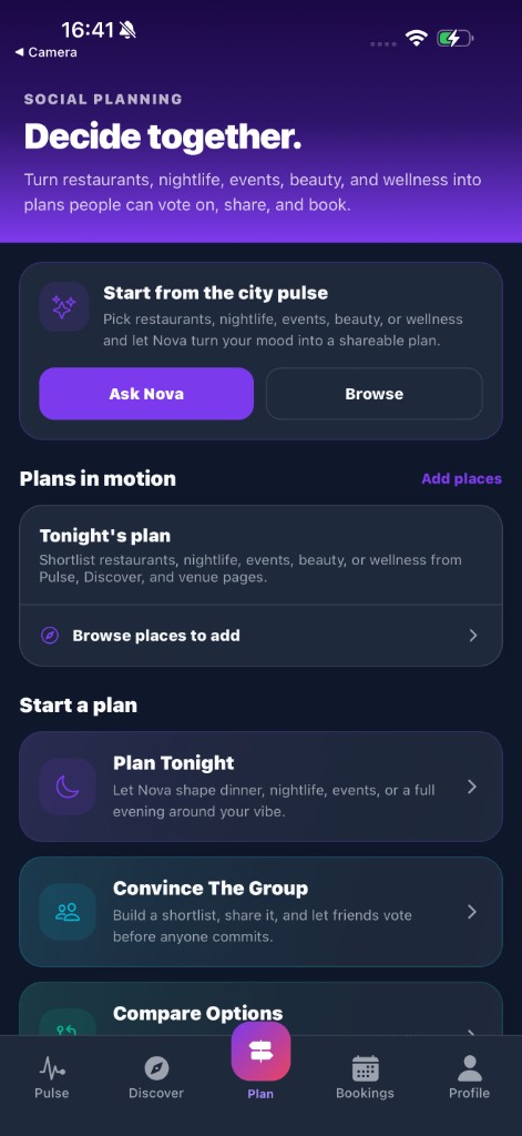NovaBook social planning — decide together with group votes